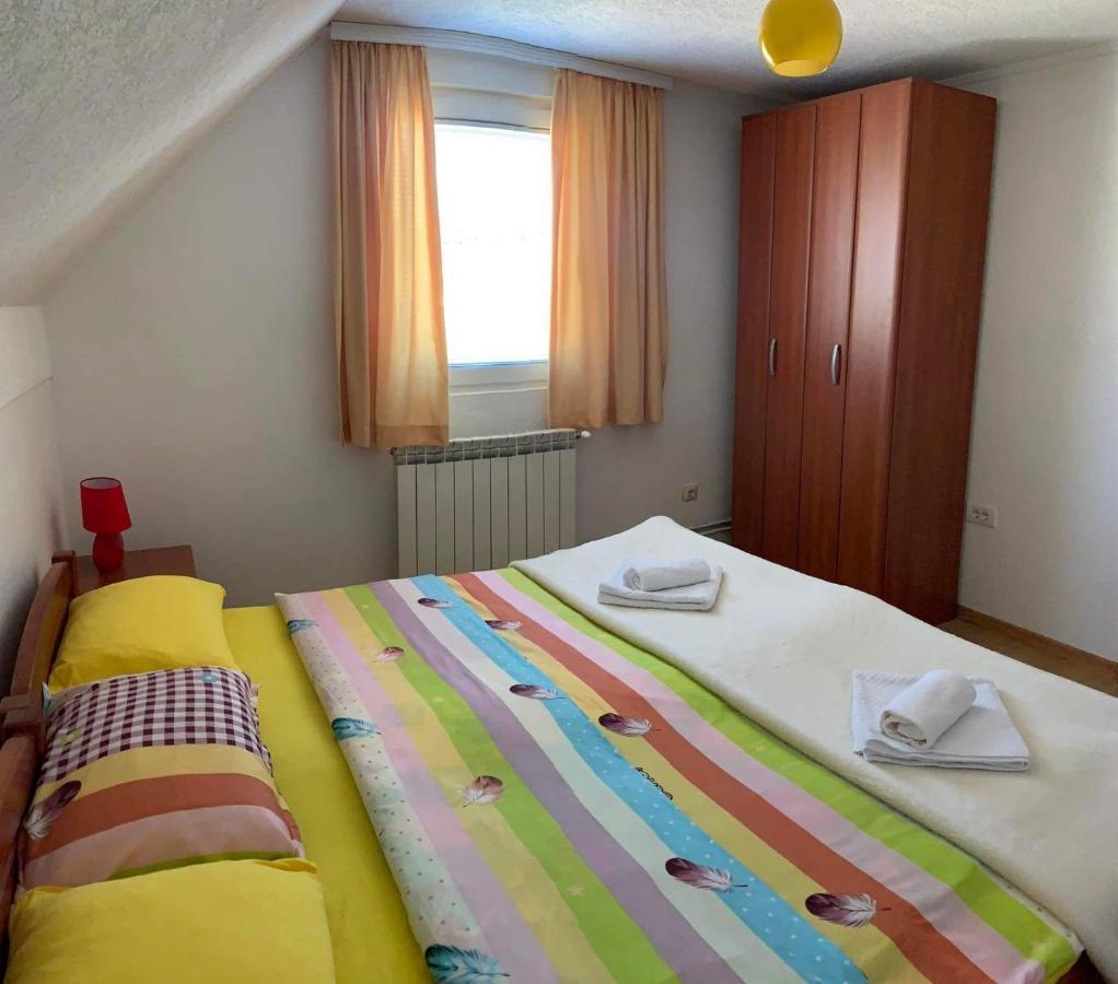 Apartment & Rooms Sweet Dreams Žabljak Exteriör bild